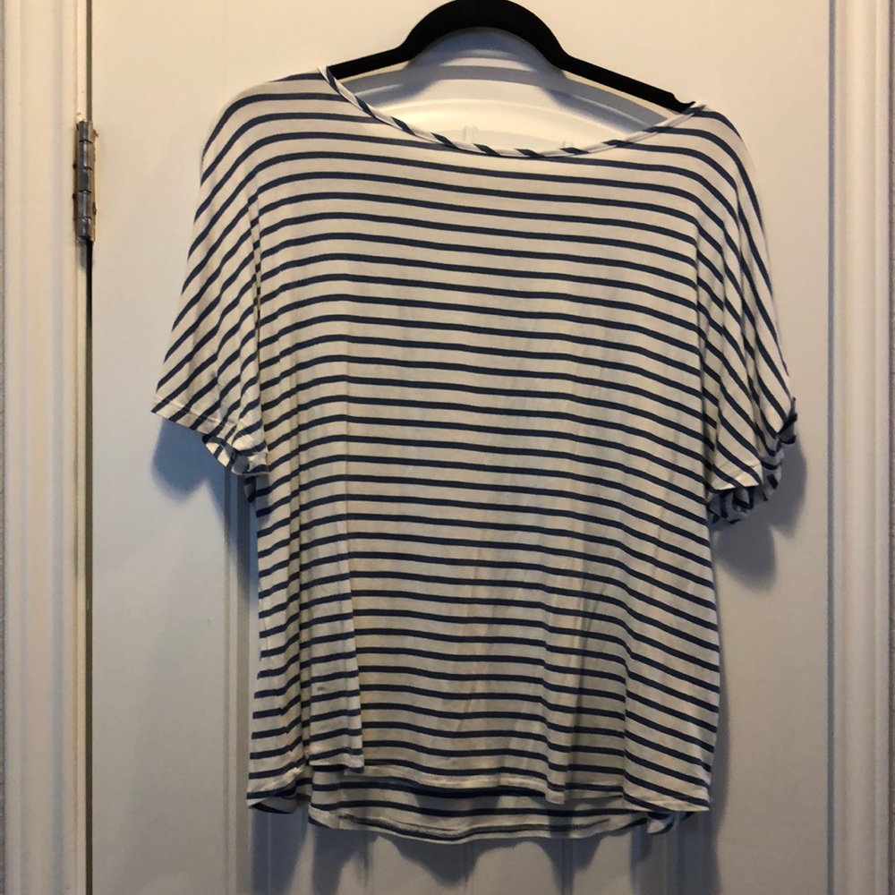 Colette super soft cold shoulder tee